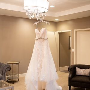 Worn once, Stella York size 14, includes